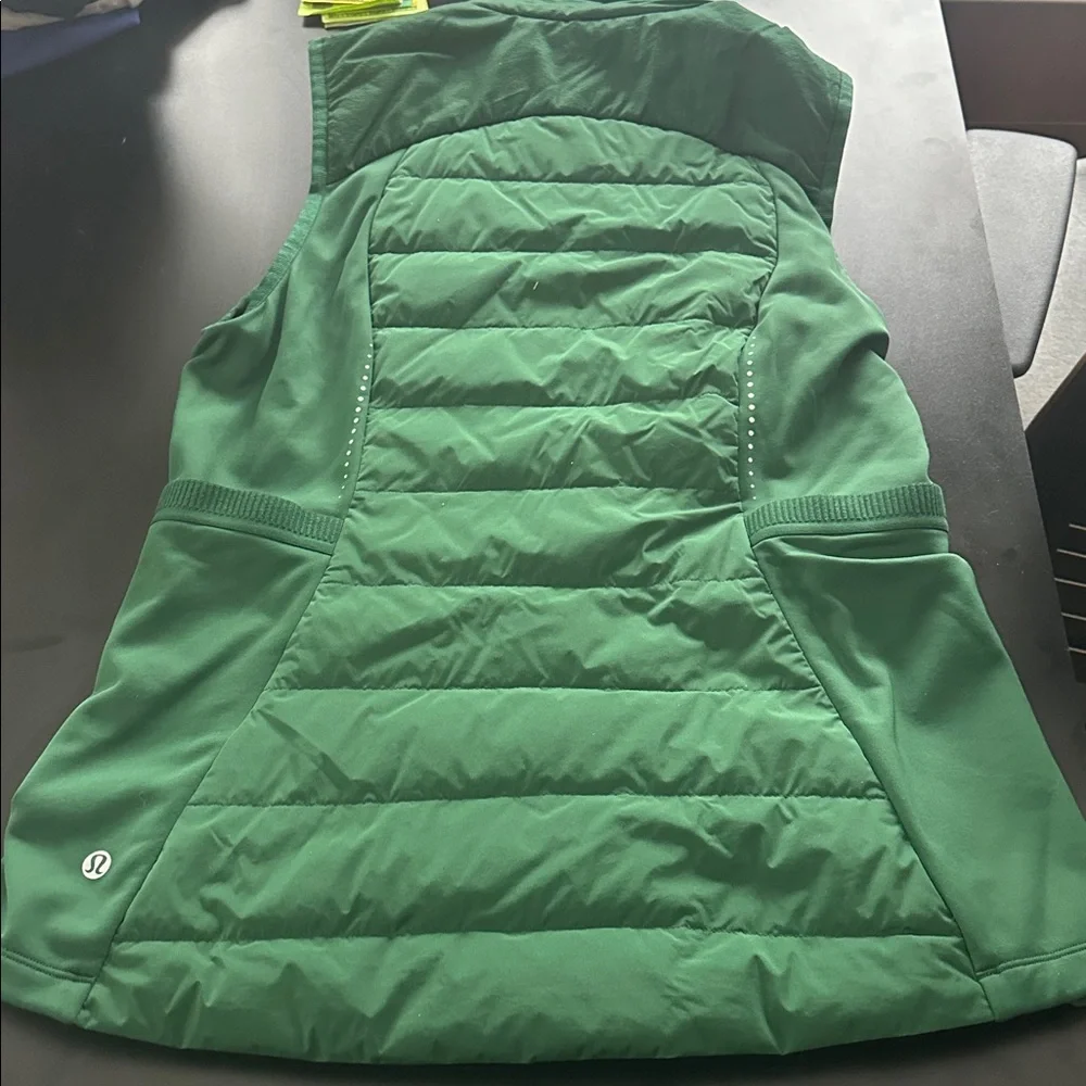 Lululemon Athletica Green Women's Vest - Picture 6 of 6